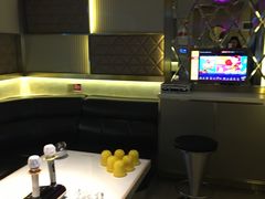 -Huange欢歌KTV(欣都龙城vcpark购物中心店)
