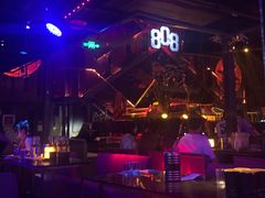 -808 LiveHouse