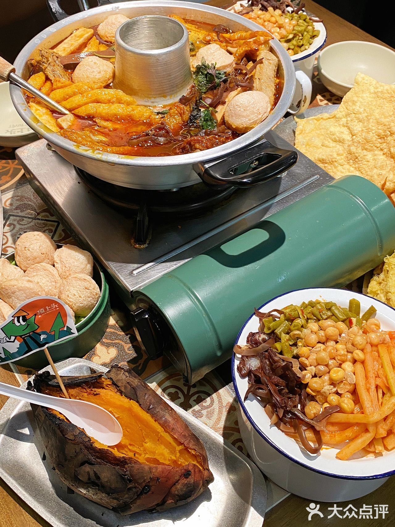 🔥【顶上头螺蛳火锅】也可以DIY红薯啦！