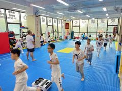 -健成运动中心·体适能跆拳道少儿格斗体考跳绳