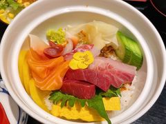 -小山日本料理(兴业太古汇店)