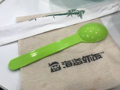 餐具摆设-海盗虾饭·剥好的小龙虾饭(SOHO尚都店)