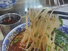 -陇上全荟兰州传统牛肉面(延吉路店)