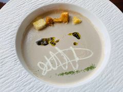 -YUE·6·西式融合餐厅(外滩六号店)