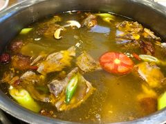 酸萝卜鸭架汤-守柴炉烤鸭(中海国际店)