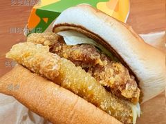 芝芝酪酪堡-麦当劳(国际大厦店)