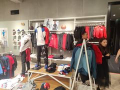 -JORDAN(外滩中央体验店)