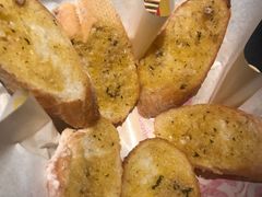 蒜香黄油法包-秀·爱尔兰餐吧(上海路店)