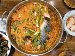-亮欢寨酸汤鱼(沙冲路店)