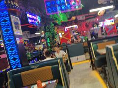 -路边边.炒菜烧烤.音乐餐厅(良乡长虹店)