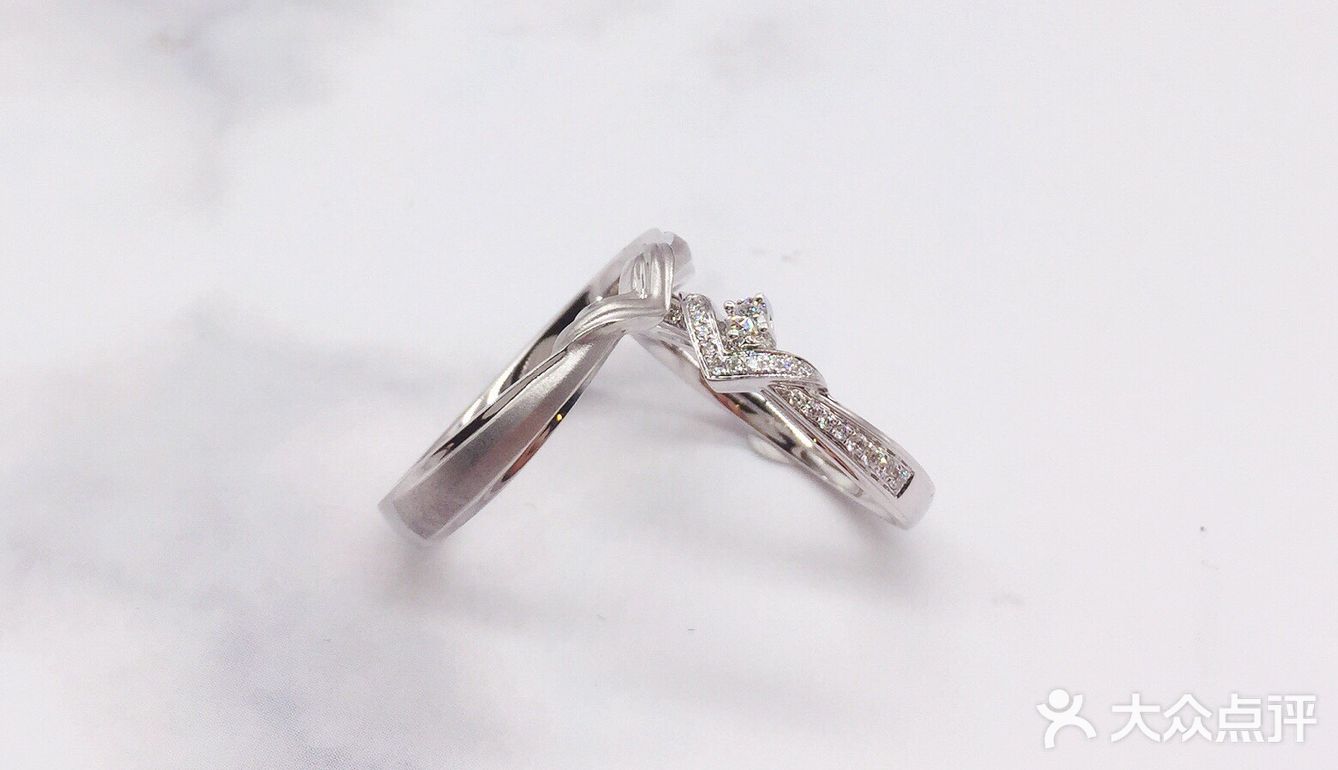 客定款对戒——武汉最美婚戒定制
