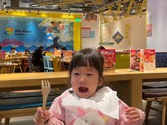 -菲滋意式餐厅(温岭银泰城店)