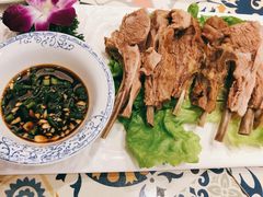 手抓羊肉-阿拉丁新疆风味餐厅·清真(罗廊巷店)