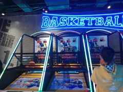 -世代星球·保龄球·镭战真人CS·团建(杨浦店)