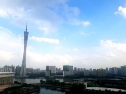 -Kraemer Paris  苏豪路易士·嘉玛发廊