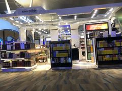 -王权免税店(普吉机场店)