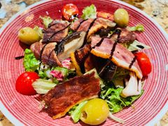 培根菌菇沙拉-BROWNSTONE布朗石西班牙餐厅(富城店)