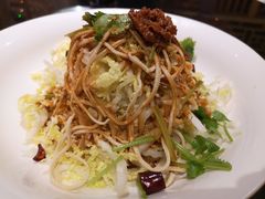 凉拌白菜心-上关雪東北菜(中房金谊店)