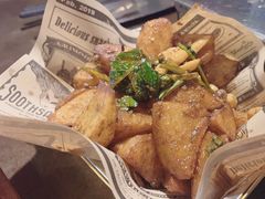 -麦凯伦烧烤·精酿超级工厂店(金桥总店)