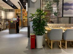-荷花亭·湖北融合菜(十堰武商MALL店)