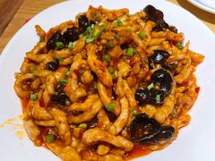 鱼香肉丝-渝乡老妈·北京烤鸭(六里桥店)