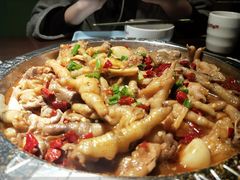 鸡爪煲-胖哥俩肉蟹煲(湖滨银泰in77店)