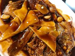 温式黄鱼烧年糕-柒园·三十年创意杭帮菜(龙湖滨江天街店)
