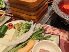 -牛YO寿喜烧·铁板烧和牛火锅自助(市府恒隆店)