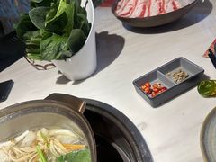 -喃喃椰·糟粕醋椰子鸡火锅(七堡花园店)
