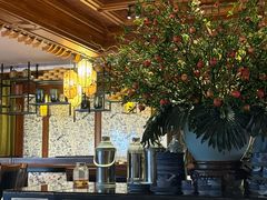 -八府香鸭·啫啫煲(华山路店)