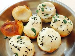 灌汤生煎包-豫园生煎包(玫瑰苑店)