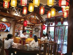 大堂-东来菜馆•手抓海鲜家常菜•海鲜锅贴(鸽子窝店)