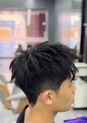 -藤野造型烫发染发