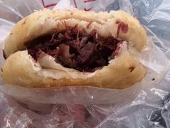 -闫家驴肉老店(华电一校店)