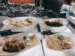-裕龙汤泉