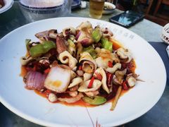 -四川小胡子海鲜(丁村万人海鲜广场店)