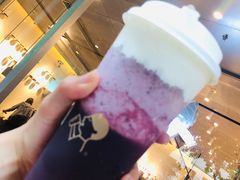 -喜茶(上海打浦桥日月光gelato lab+店)