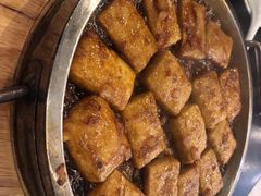 -河畔春天时尚餐厅