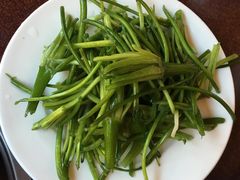 -银同牦牛肉火锅