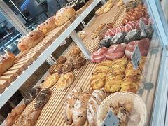 -焙丽拾光(麦凯乐直营店)