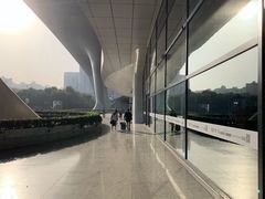 -杭州东站-停车场