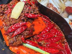 -贰回巷火锅馆(钟楼店)
