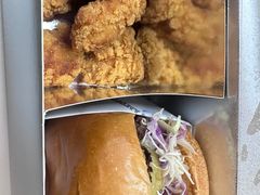 -TRIPS BURGER(大钟寺店)