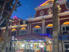 -布尔津河堤夜市