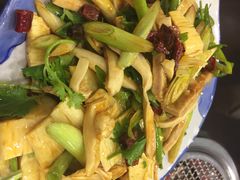 瑞杰烧烤-瑞杰烧烤店·24小时营业(山东路店)