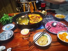 -袁山山重庆火锅(丈八北路店)