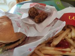 -麦当劳(新洲南路店)