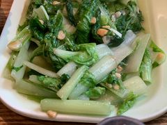 -潮界(LU·ONE凯德晶萃广场店)