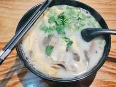 -鸭小妹鸭血粉丝(老门东店)