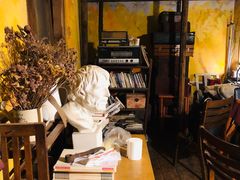 -斯多格书乡(北京大学畅春园店)